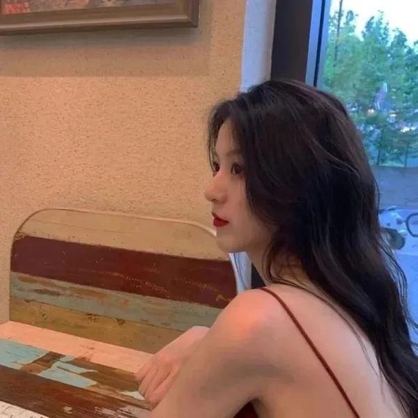春泛桃花源