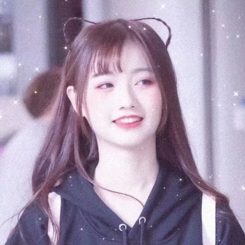 比基尼少女